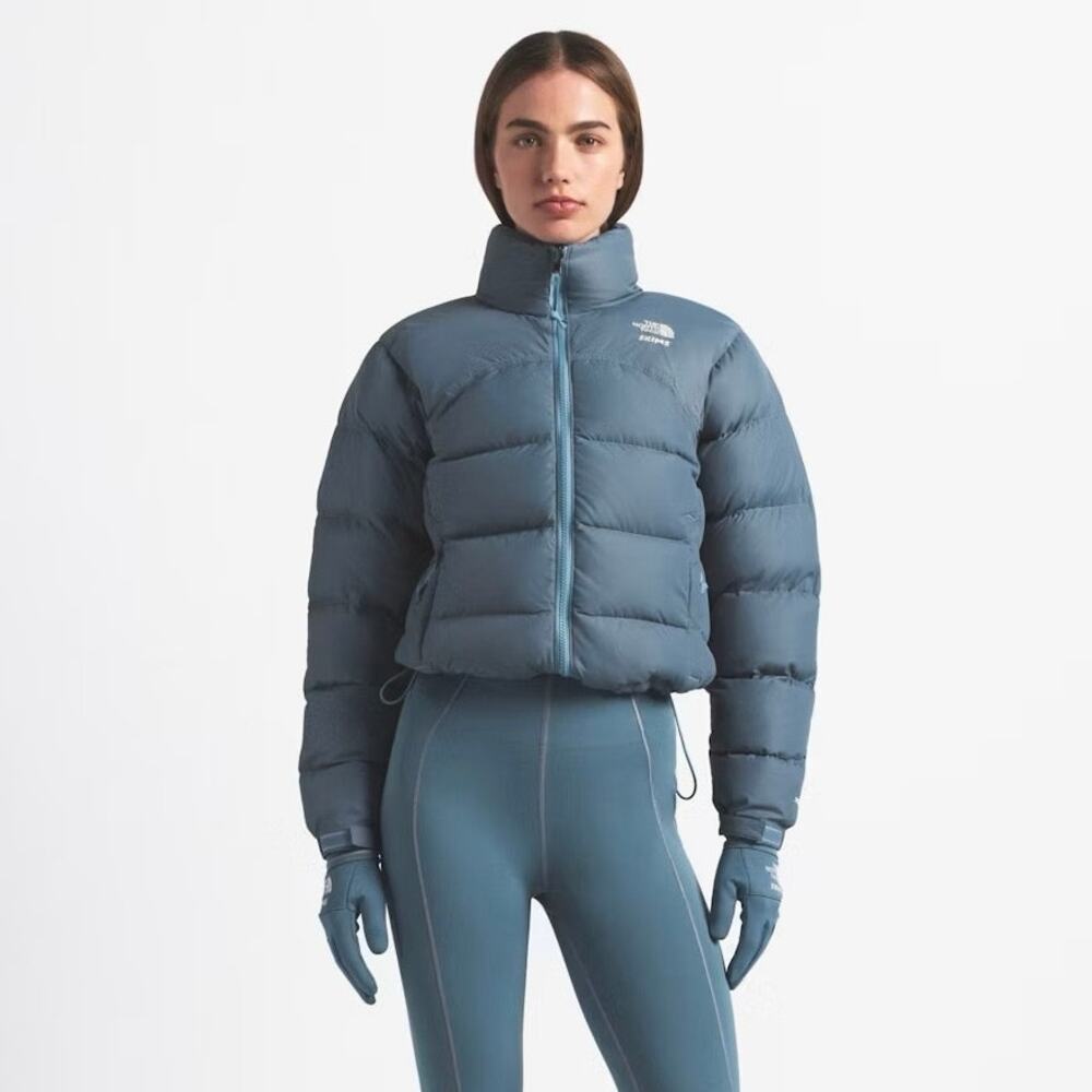 NWT THE NORTH FACE X SKIMS 2000 RETRO NUPTSE PUFFER JACKET IN KYANITE SIZE M